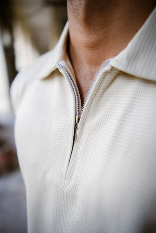 Pardais Summer Edit – beige polo with zip collar